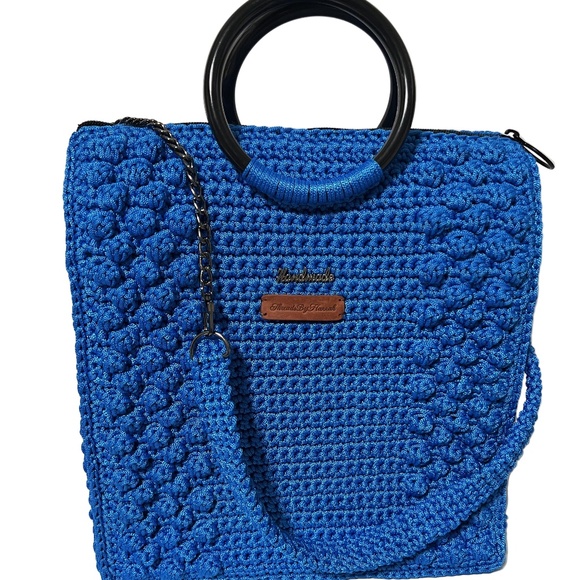 Handmade Blue Crochet Trapezoid Handbag - Picture 5 of 5